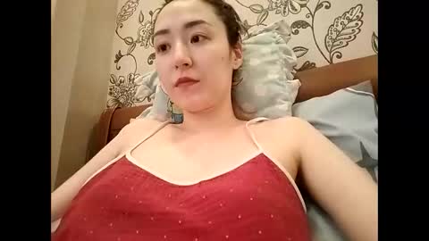 Effy online show from 04-14-26, 09:15