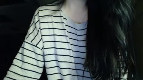 Effy online show from 04-16-26, 08:53