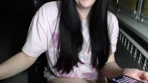 Snapshot of effy_m chatting on 05-05-26, 07:44 Effy online show from 05-05-26, 07:44
