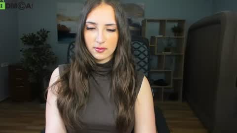 Snapshot of effy_royse chatting on 06-21-26, 06:43 Effy Royse online show from 06-21-26, 06:43