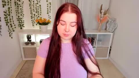 Snapshot of effyrain chatting on 06-14-26, 04:20 effyrain online show from 06-14-26, 04:20