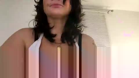 Snapshot of eggnog_and_booty chatting on 12-20-25, 12:01 eggnog_and_booty online show from 12-20-25, 12:01