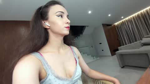 Snapshot of ehotlovea chatting on 12-03-25, 02:30 Erik and Alice online show from 12-03-25, 02:30