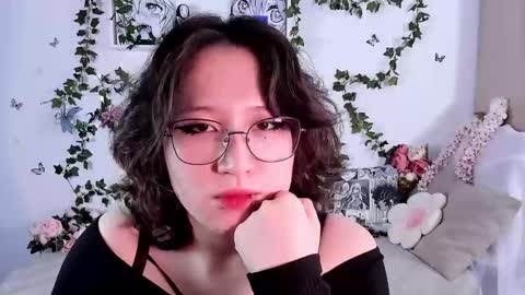 liasama online show from 12-07-24, 02:42