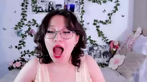 liasama online show from 12-07-24, 07:05