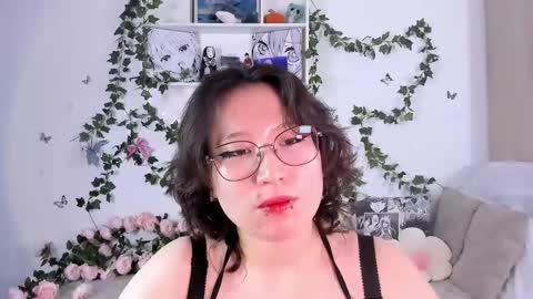 liasama online show from 12-08-24, 11:51