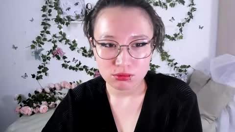 liasama online show from 12-10-24, 12:17