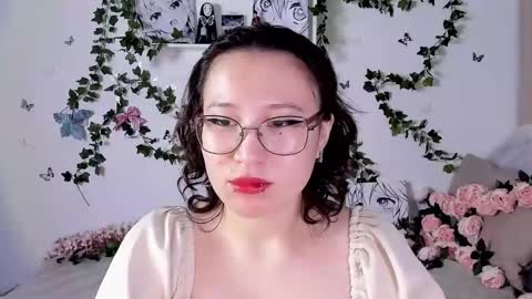 liasama online show from 12-15-24, 12:51