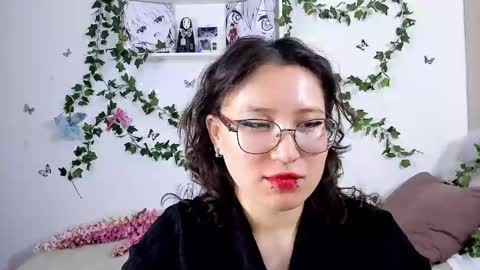 liasama online show from 12-22-24, 03:00