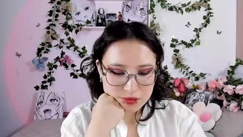 liasama online show from 12-25-24, 04:44