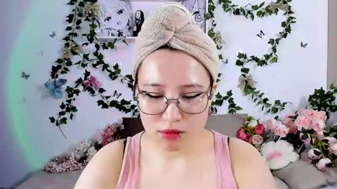 liasama online show from 12-26-24, 01:29