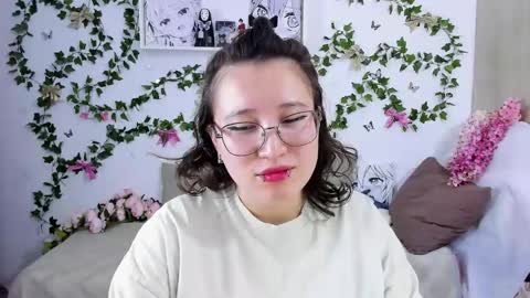 liasama online show from 01-05-25, 12:09