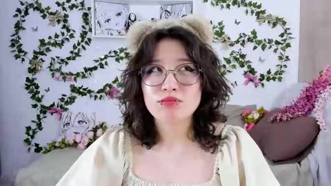 liasama online show from 01-11-25, 05:10