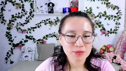 liasama online show from 02-01-25, 09:29