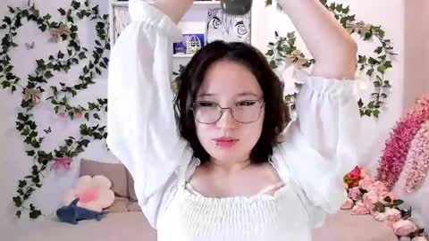 liasama online show from 02-14-25, 04:15