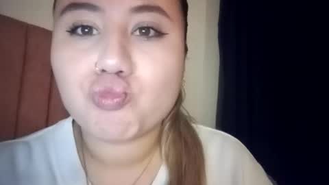 Snapshot of eimy_collin chatting on 02-16-26, 02:29 EIMY MODEL INDEPENDENT online show from 02-16-26, 02:29