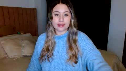 EIMY   MODEL INDEPENDENT online show from 05-19-26, 07:04