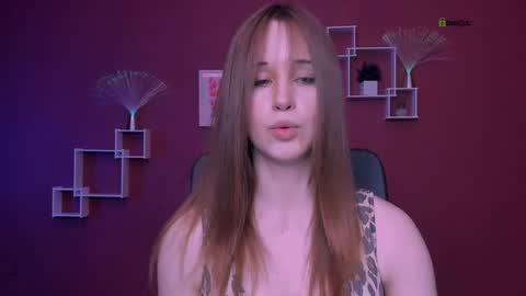 Snapshot of eira_mouse chatting on 05-25-26, 08:42 Sweet Eira online show from 05-25-26, 08:42