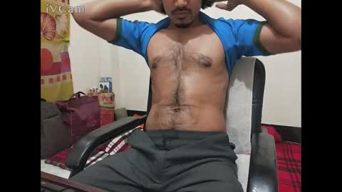 Snapshot of ekzxoxo chatting on 01-11-26, 09:47 Ekz online show from 01-11-26, 09:47