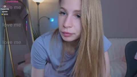 please read my bio there is information about private shows and about my personality online show from 05-12-26, 10:01