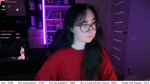 Snapshot of el_sweety chatting on 06-22-26, 01:52 If you like it when I meow give me a thumbs up online show from 06-22-26, 01:52