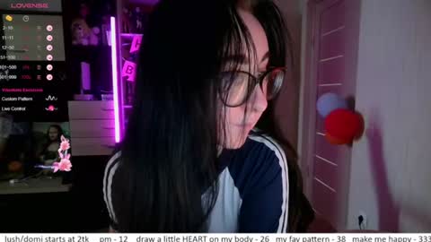Snapshot of el_sweety chatting on 07-13-26, 01:58 If you like it when I meow give me a thumbs up online show from 07-13-26, 01:58