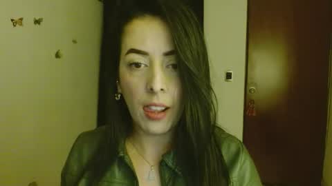 Snapshot of ela_3611 chatting on 06-26-26, 03:44 ela_3611 online show from 06-26-26, 03:44