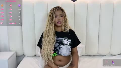 ela_ebony_ online show from 06-09-26, 11:16