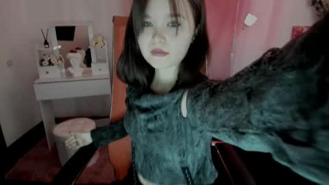 Your sweet girl online show from 04-15-26, 01:12