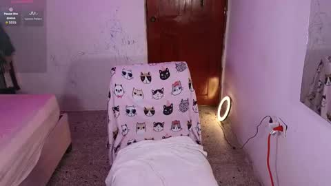 elaseles23 online show from 11-10-25, 11:15