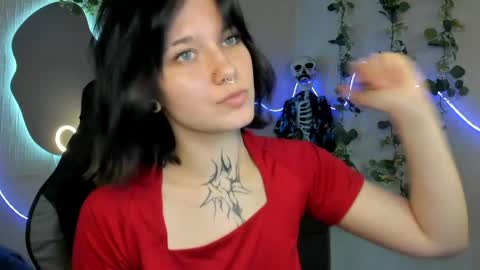 elastikiss online show from 05-27-26, 01:08