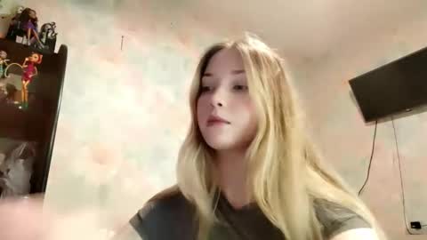 MIa online show from 03-26-26, 11:49