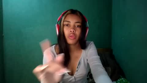 Snapshot of eldie69 chatting on 06-27-26, 05:01 eldie69 online show from 06-27-26, 05:01