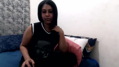 Isabella online show from 06-14-26, 07:38