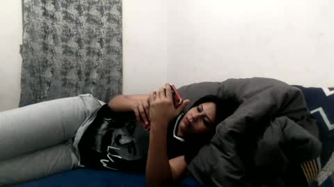 Isabella online show from 06-19-26, 04:22
