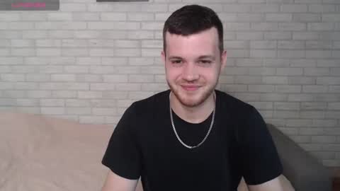 Alex online show from 08-02-26, 01:42
