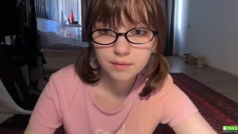Aleksa online show from 06-18-26, 01:48