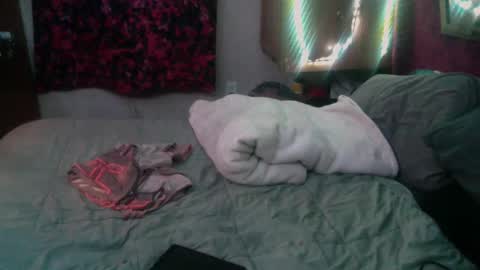 ElegantDeviance69 online show from 12-11-24, 07:53