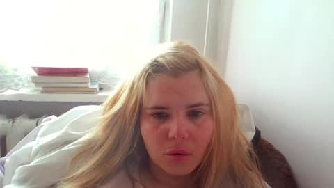 Elena online show from 04-13-26, 09:48