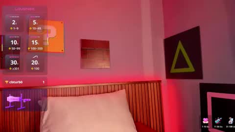 Snapshot of elettra_roux chatting on 03-26-26, 02:39 ELETTRA online show from 03-26-26, 02:39