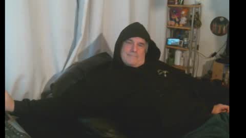 Snapshot of eleventhphoenix chatting on 11-24-25, 06:02 TheEleventhPhoenix online show from 11-24-25, 06:02