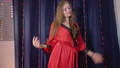 elfieeva1 online show from 04-15-26, 09:49