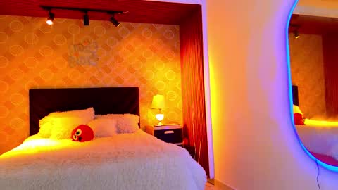 Elian online show from 02-21-26, 03:24