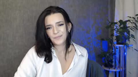 Elina online show from 04-16-26, 11:18