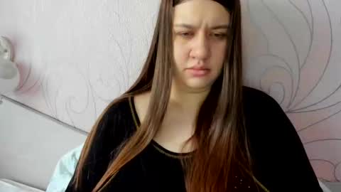 Aletta Oushen online show from 02-09-25, 09:58