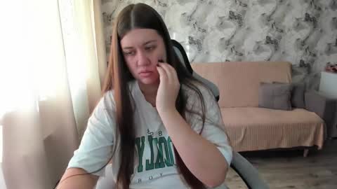 Aletta Oushen online show from 10-03-25, 10:01