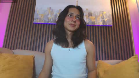 Snapshot of elisasue chatting on 06-05-26, 03:35 Elisa Sue online show from 06-05-26, 03:35