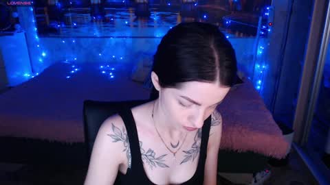 Elise online show from 12-04-24, 05:27