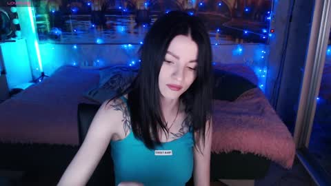 Elise online show from 12-18-24, 09:58