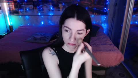 Elise online show from 12-23-24, 02:13